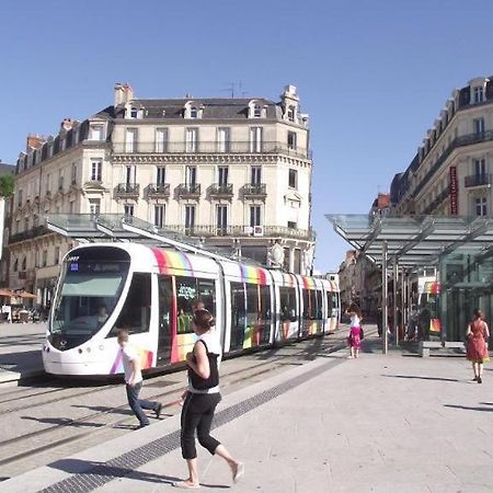 Studio Crimee Pour Deux Personnes Apartment Angers Ngoại thất bức ảnh