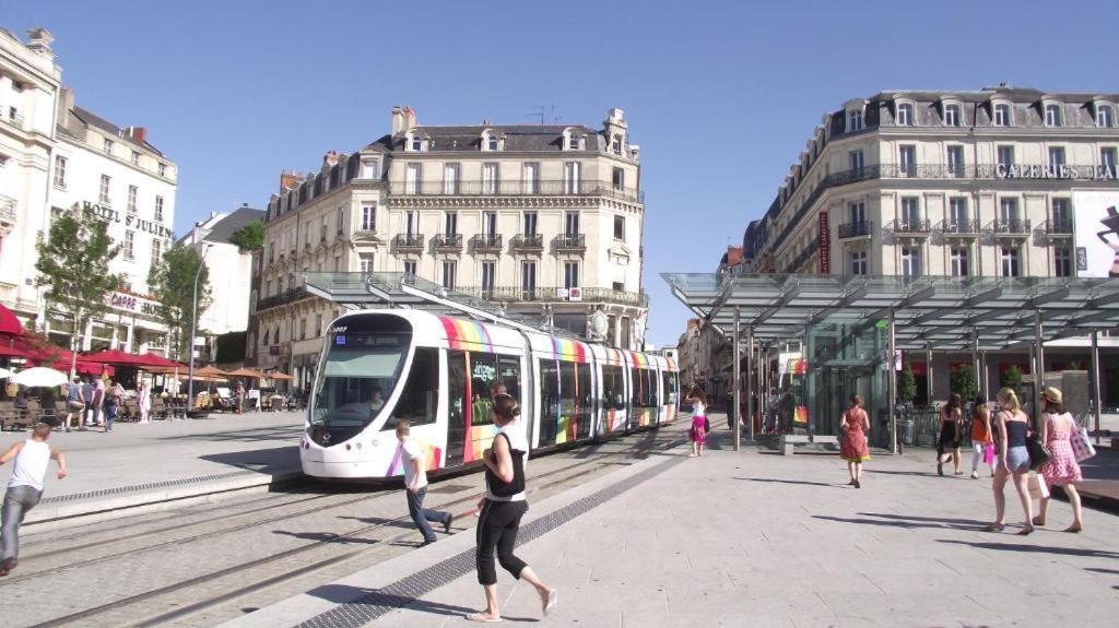 Studio Crimee Pour Deux Personnes Apartment Angers Ngoại thất bức ảnh